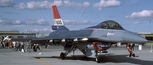 General Dynamics F-16XL/A Fighting Falcon 75-0749 at Edwards Air Force Base on October 23, 1982